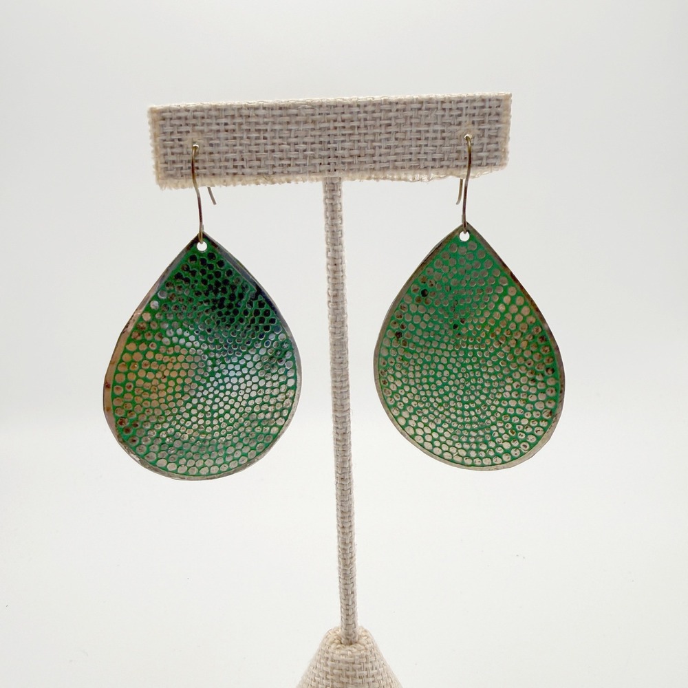 VTG Green Teardrop Brass Earrings Textured‎ Metal Dangle Boho Statement